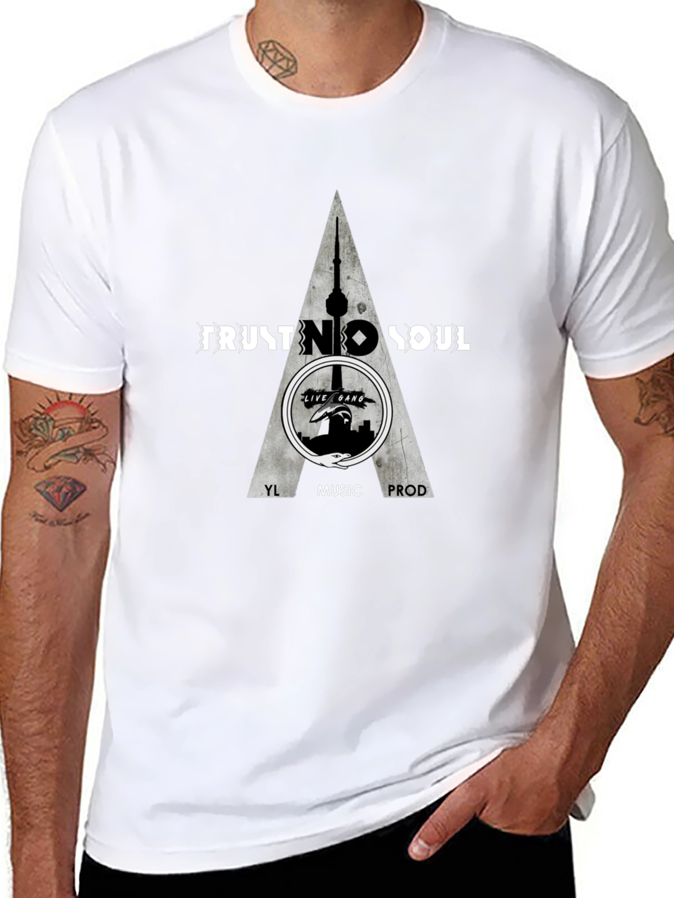 Trust No Soul Graphic Print Black T-Shirt